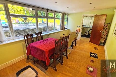63 Church Way, South Croydon, CR2 0JU