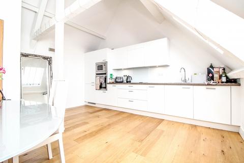 2 bedroom apartment for sale, The Clock Tower, The Galleries, CM14