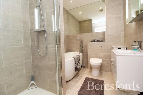 39 Greensleeves Drive, Warley, Brentwood, CM14 5WD