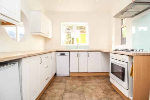 88 Knights Way, Brentwood, CM13 2ER