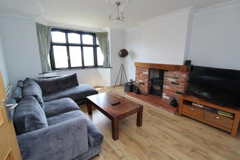 15 Weald Close, Brentwood, CM14 4QU
