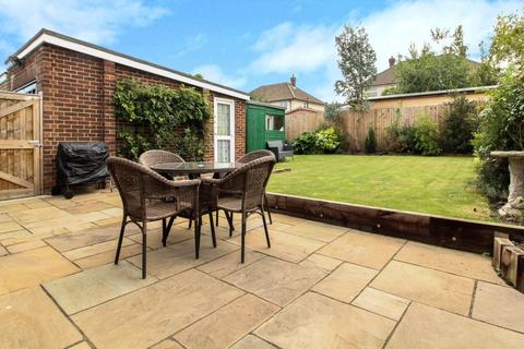 27 Westbourne Drive, Brentwood, CM14 4PH