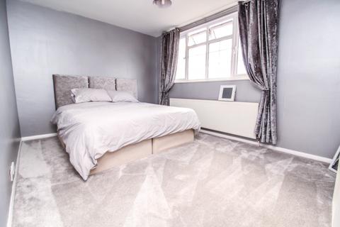 9 The Terlings, Brentwood, CM14 4NG