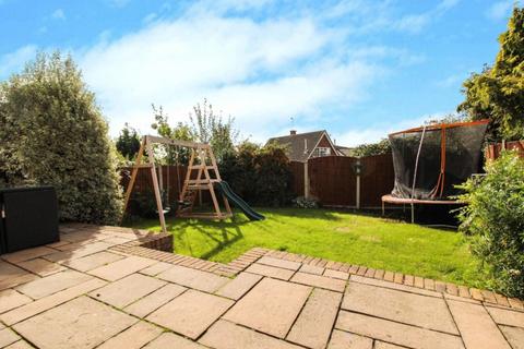 9 The Terlings, Brentwood, CM14 4NG