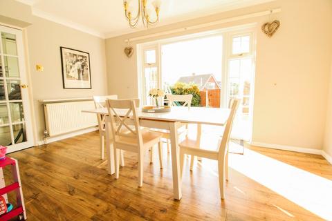 9 The Terlings, Brentwood, CM14 4NG
