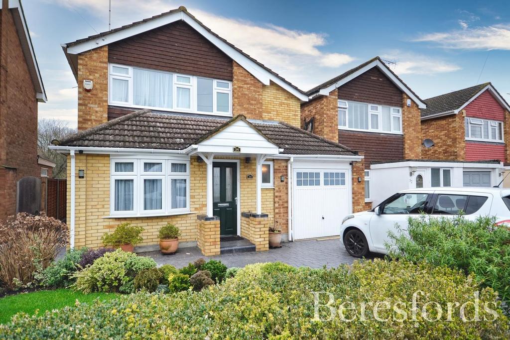 The Warren, Billericay, CM12 3 bed house £595,000