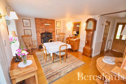 4, Brook Cottage Laindon Common Road, Little Burstead, Billericay, CM12 9TA