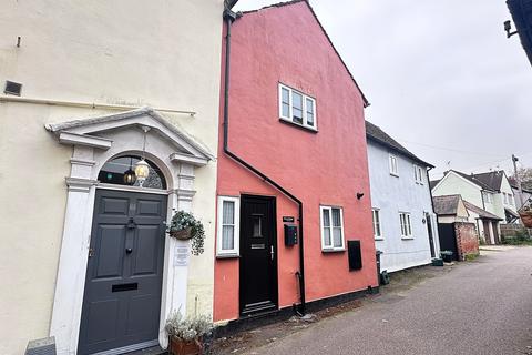 2 bedroom terraced house to rent, Friars Lane, CM7