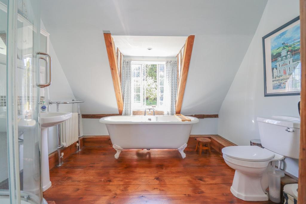 Family bathroom