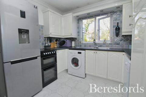 16 Barlows Reach, Chelmsford, CM2 6QA