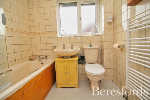 16 Barlows Reach, Chelmsford, CM2 6QA
