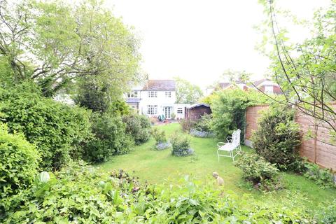 70 Molrams Lane, Great Baddow, Chelmsford, CM2 7AJ