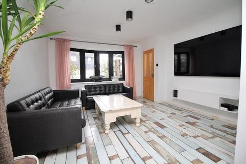26 Cawkwell Close, Chelmsford, CM2 6SG