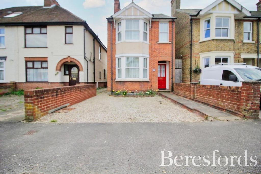 Swiss Avenue, Chelmsford, CM1 3 bed detached house £525,000