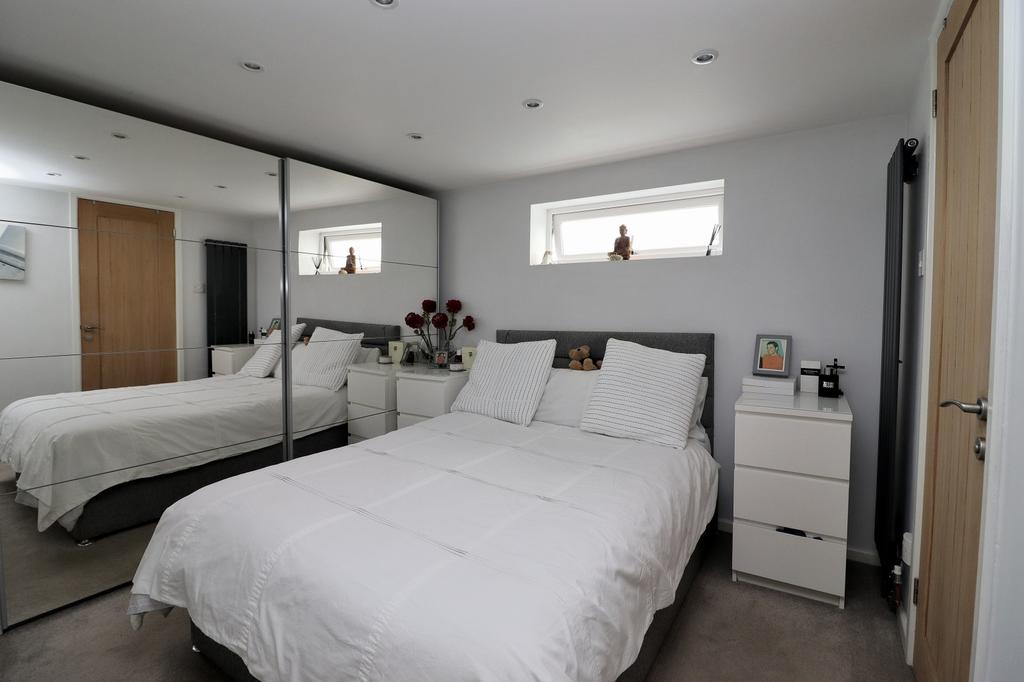 Bedroom/ garage
