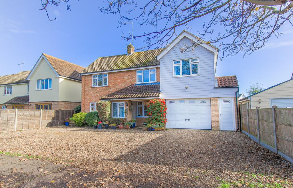Seaview Avenue, West Mersea, CO5 5 bed detached house £550,000