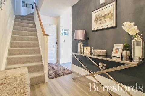 5 Camlet Way, Colchester, CO2 7NS