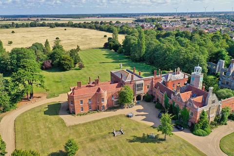 2 bedroom apartment for sale - St Osyth Priory, St Osyth, CO16