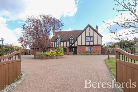 Toad Hall Bran End, Stebbing, Dunmow, CM6 3RT