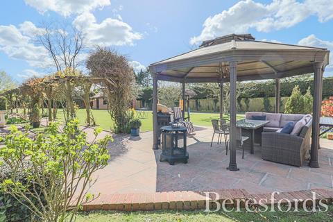 Toad Hall Bran End, Stebbing, Dunmow, CM6 3RT