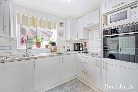 2 bedroom apartment for sale, Conifer Way, Dunmow, CM6