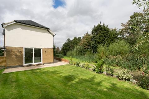 35 Park Drive, Romford, RM1 4LH