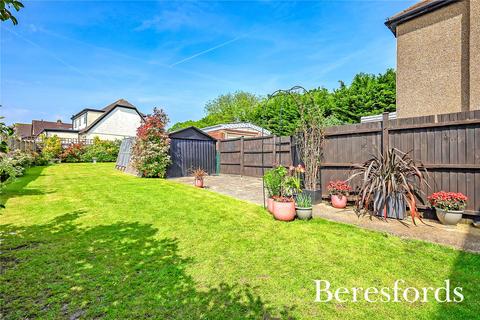 67 Helmsdale Road, Romford, RM1 4DN