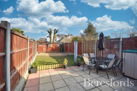 68 Gordon Road, Chadwell Heath, Romford, RM6 6DB
