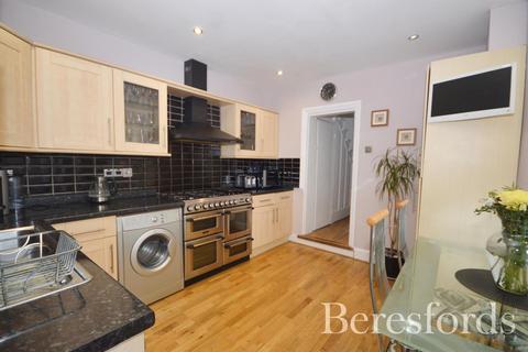 68 Gordon Road, Chadwell Heath, Romford, RM6 6DB