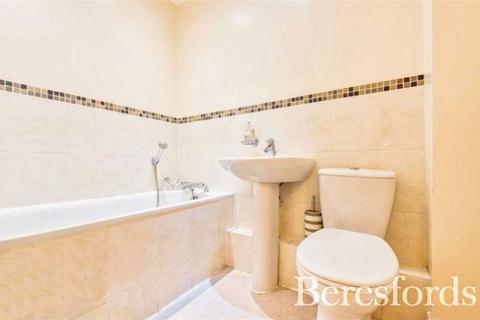 Flat 3, Masters Court, 3 Academy Fields Road, Romford, RM2 5UG