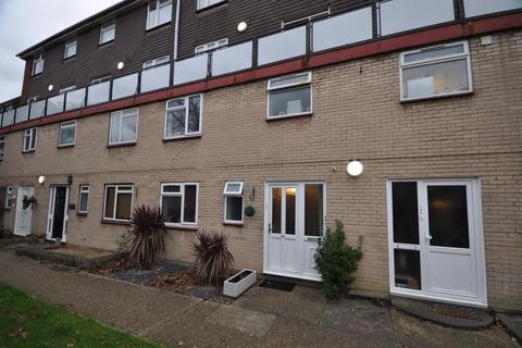 111 Victor Close, Hornchurch, RM12 4XU