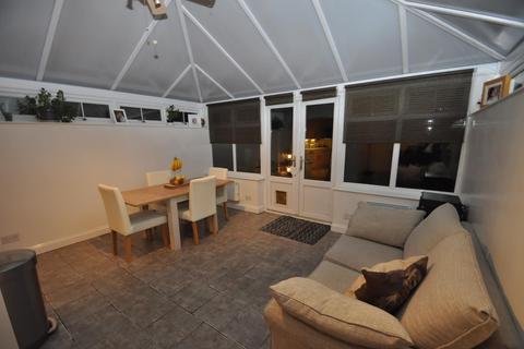 20 Wittering Walk, Hornchurch, RM12 6NS