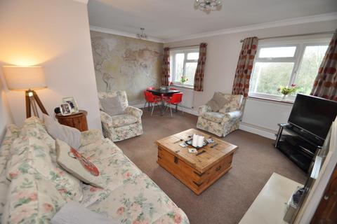 19 Epsom Way, Hornchurch, RM12 6DU