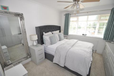 7 Courage Close, Hornchurch, RM11 2BJ