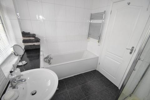 7 Courage Close, Hornchurch, RM11 2BJ