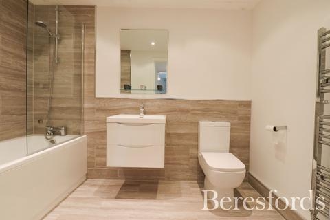 Flat 3, Lees Manor Court, 51 Upminster Road, Hornchurch, RM11 3XN