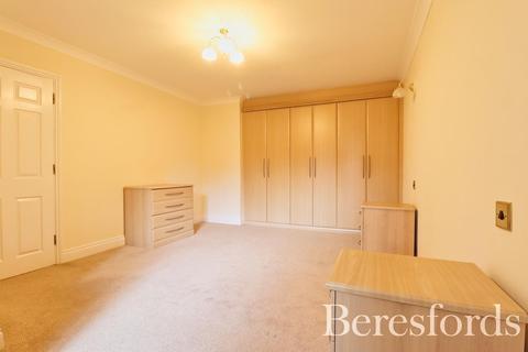 7 Ridgemont Place, Hornchurch, RM11 3LQ