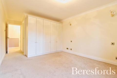 7 Ridgemont Place, Hornchurch, RM11 3LQ