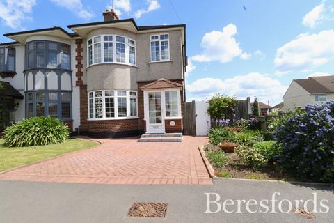 199 Ravenscourt Grove, Hornchurch, RM12 6JA