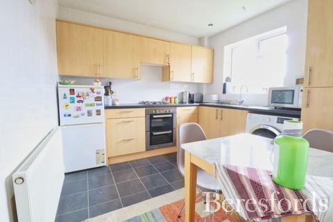 54 Adelphi Crescent, Hornchurch, RM12 4JZ