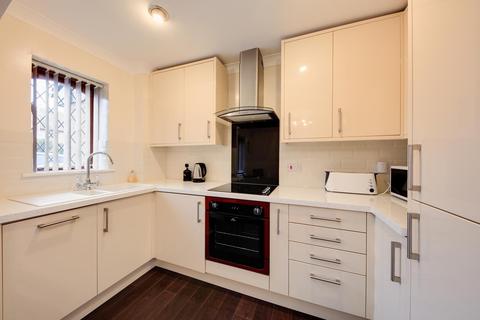 12 Bennison Drive, Harold Wood, Romford, RM3 0WJ