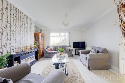 55 Daventry Road, Romford, RM3 7RA