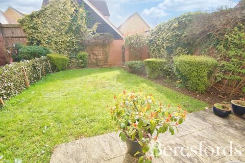 2 Hare Bridge Crescent, Ingatestone, CM4 9DR