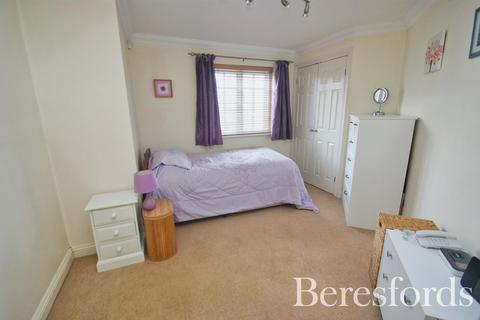 2 Hare Bridge Crescent, Ingatestone, CM4 9DR