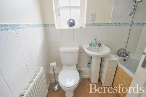 2 Hare Bridge Crescent, Ingatestone, CM4 9DR