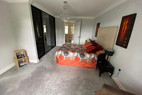 13 Eaton Way, Great Totham, Maldon, CM9 8EE