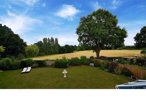 13 Eaton Way, Great Totham, Maldon, CM9 8EE