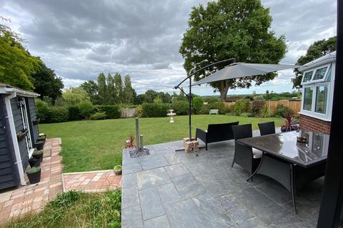 13 Eaton Way, Great Totham, Maldon, CM9 8EE