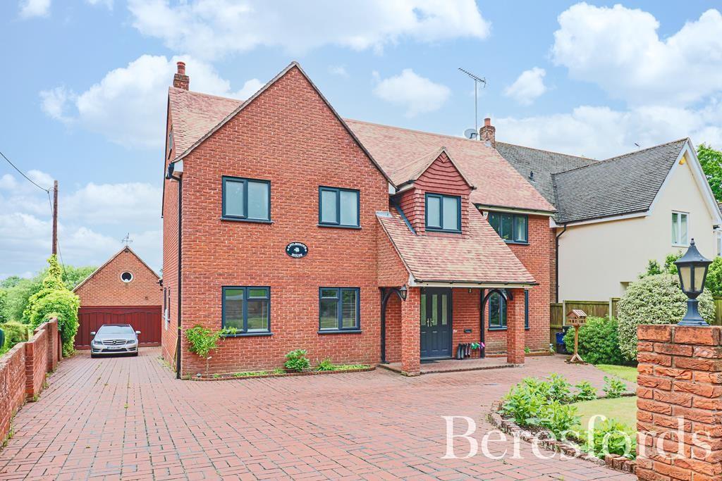 Colchester Road, Great Totham, CM9 6 bed detached house £775,000
