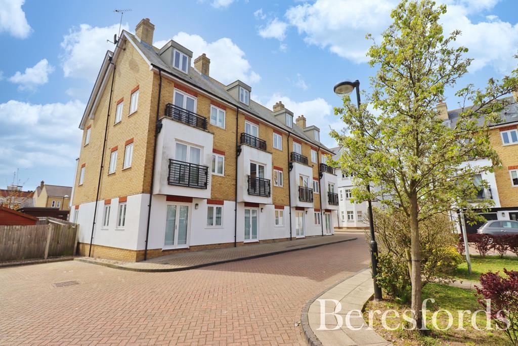 Quest Place, Maldon, CM9 3 bed apartment £235,000